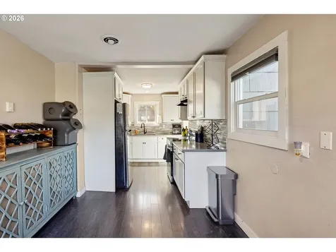 550 Madrona Avenue Salem OR 97302