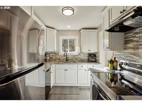 550 Madrona Avenue Salem OR 97302