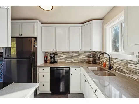 550 Madrona Avenue Salem OR 97302