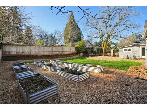 550 Madrona Avenue Salem OR 97302