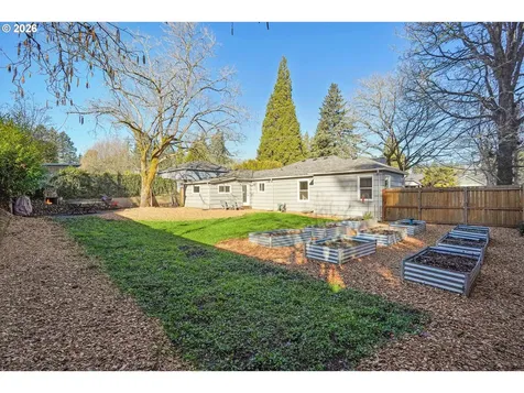 550 Madrona Avenue Salem OR 97302