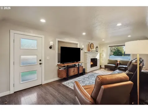 550 Madrona Avenue Salem OR 97302