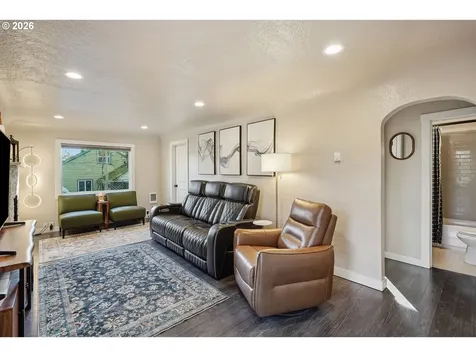 550 Madrona Avenue Salem OR 97302