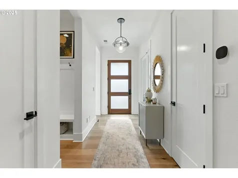 4241 Cobb Way Lake Oswego OR 97035