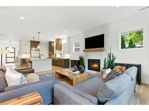 4241 Cobb Way Lake Oswego OR 97035