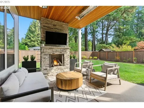 4241 Cobb Way Lake Oswego OR 97035