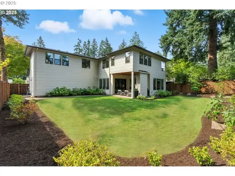4241 Cobb Way Lake Oswego OR 97035