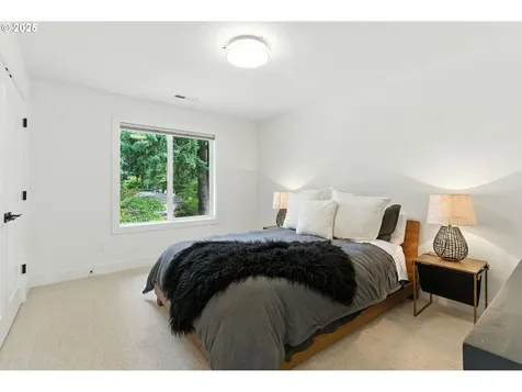 4241 Cobb Way Lake Oswego OR 97035