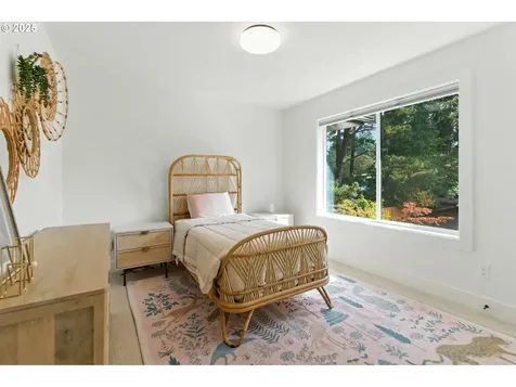 4241 Cobb Way Lake Oswego OR 97035