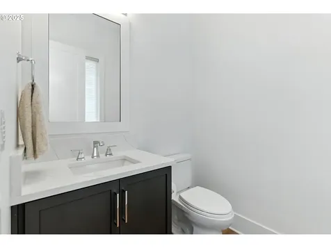 4241 Cobb Way Lake Oswego OR 97035