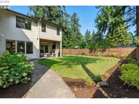 4241 Cobb Way Lake Oswego OR 97035