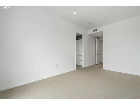 1075 NW Northrup Street Portland OR 97209