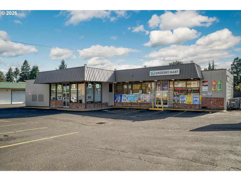 4339 4337 NE Killingsworth Street Portland OR 97218