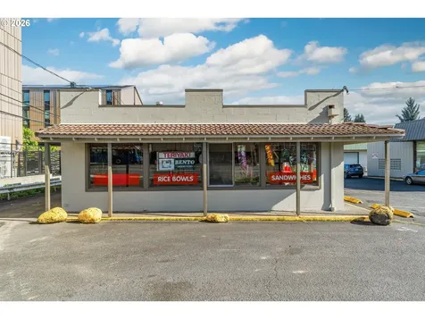 4339 4337 NE Killingsworth Street Portland OR 97218