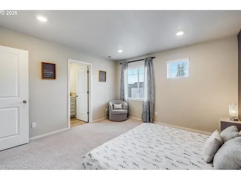 7897 SW Mara Court Portland OR 97224