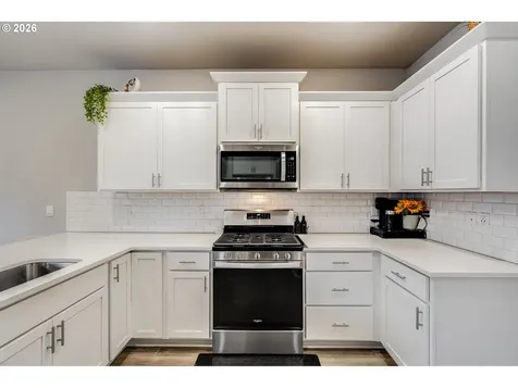 7897 SW Mara Court Portland OR 97224