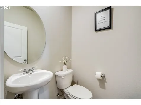 7897 SW Mara Court Portland OR 97224