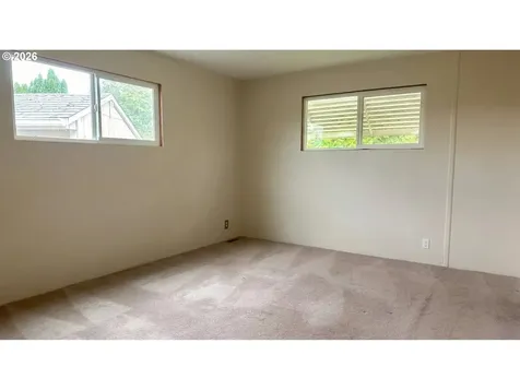 2681 SE River Road Hillsboro OR 97123