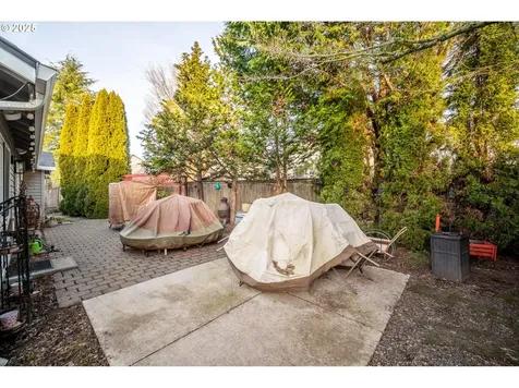 14711 NW 7th Place Vancouver WA 98685
