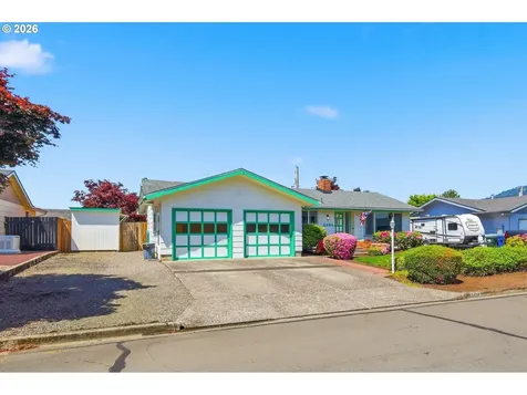 2494 38th Street Springfield OR 97477