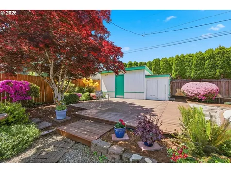2494 38th Street Springfield OR 97477