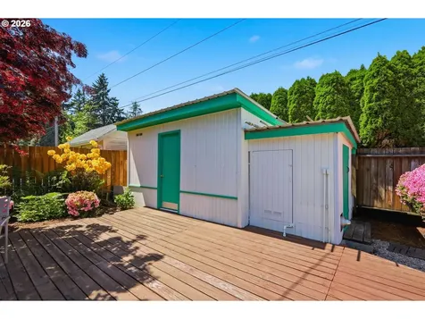 2494 38th Street Springfield OR 97477