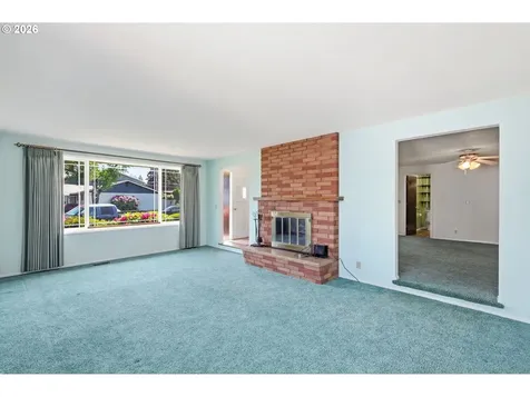 2494 38th Street Springfield OR 97477