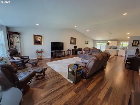 1702 NW 6th Avenue Battle Ground WA 98604