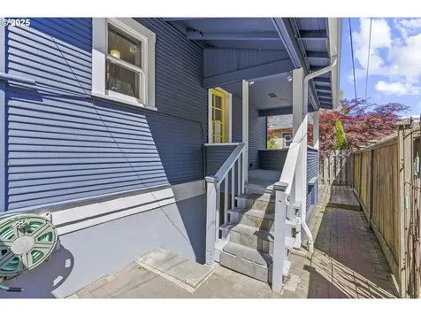 6414 SE 14th Avenue Portland OR 97202