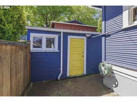6414 SE 14th Avenue Portland OR 97202