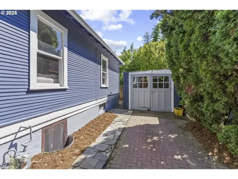 6414 SE 14th Avenue Portland OR 97202