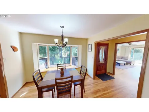 925 7th Street Brookings OR 97415