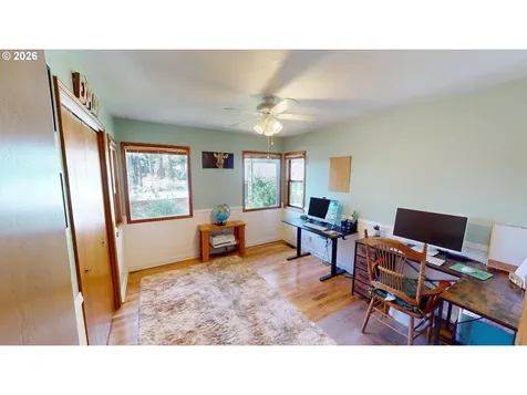 925 7th Street Brookings OR 97415