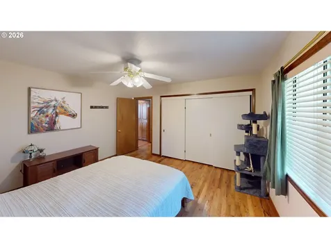 925 7th Street Brookings OR 97415