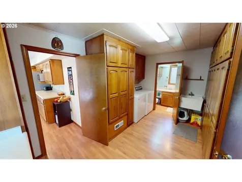 925 7th Street Brookings OR 97415