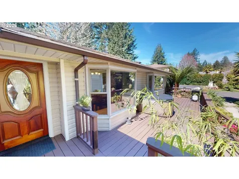 925 7th Street Brookings OR 97415
