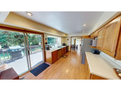 925 7th Street Brookings OR 97415