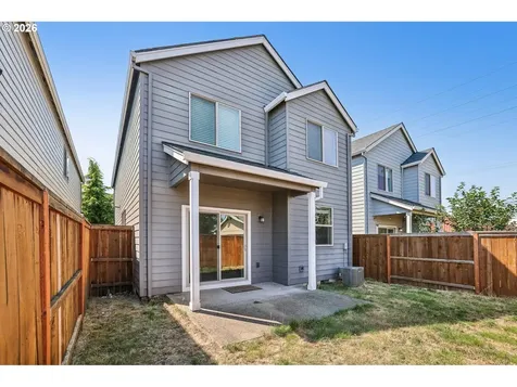 408 N 9th Court Cornelius OR 97113