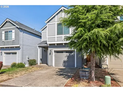 408 N 9th Court Cornelius OR 97113