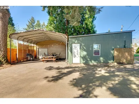 565 9th Street Washougal WA 98671