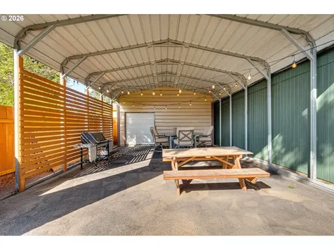 565 9th Street Washougal WA 98671