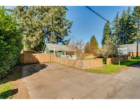 565 9th Street Washougal WA 98671