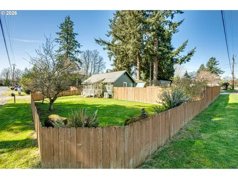 565 9th Street Washougal WA 98671