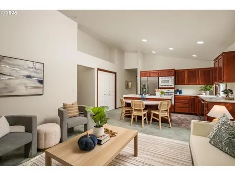 3645 NE 156th Avenue Portland OR 97230