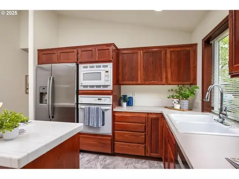 3645 NE 156th Avenue Portland OR 97230