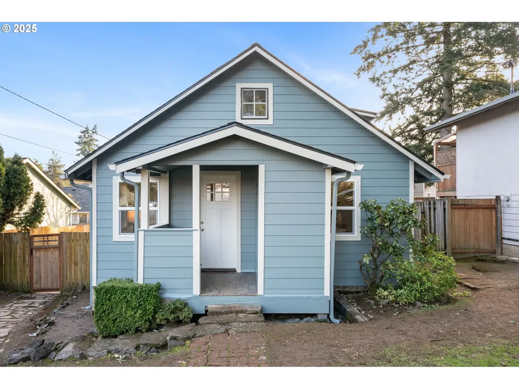 1618 SW Carson Street Portland OR 97219