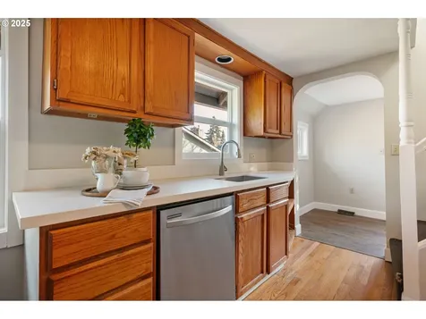 1618 SW Carson Street Portland OR 97219