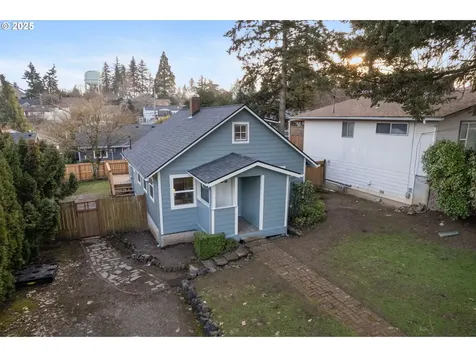 1618 SW Carson Street Portland OR 97219