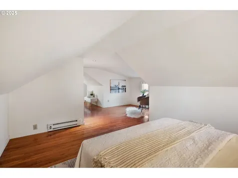 1618 SW Carson Street Portland OR 97219
