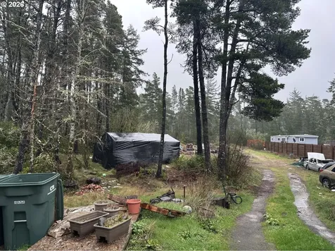 88029 Highway 101 Florence OR 97439